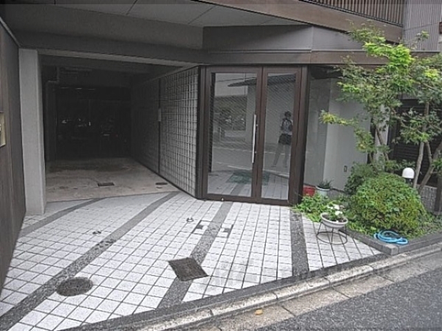 その他共有部分　入り口