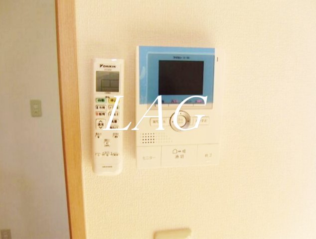 セキュリティ　モニター付きインターホンです。