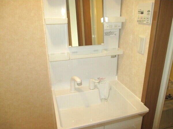 洗面設備　脱衣所、洗濯機置き場