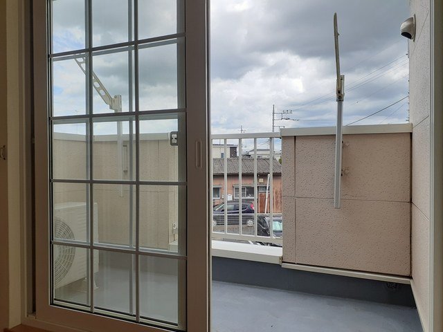 バルコニー　バルコニーがあります