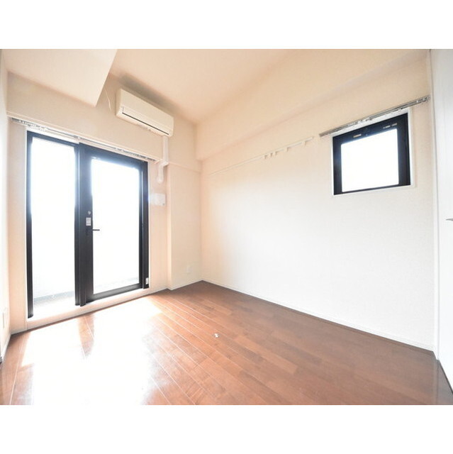 その他部屋・スペース　明るい色調の室内です