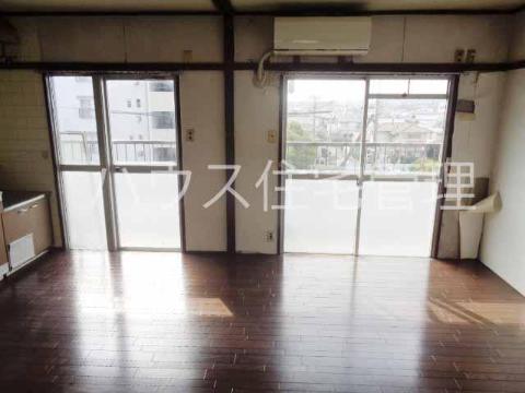 居室・リビング　リビング