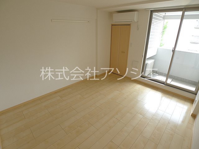 居室・リビング　洋室7.4帖