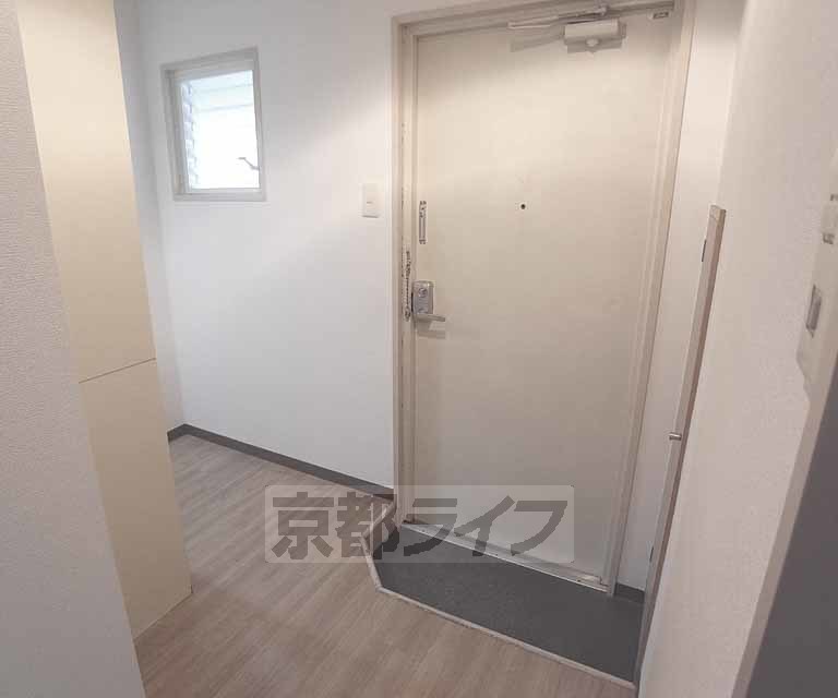 その他設備　玄関ドアです。