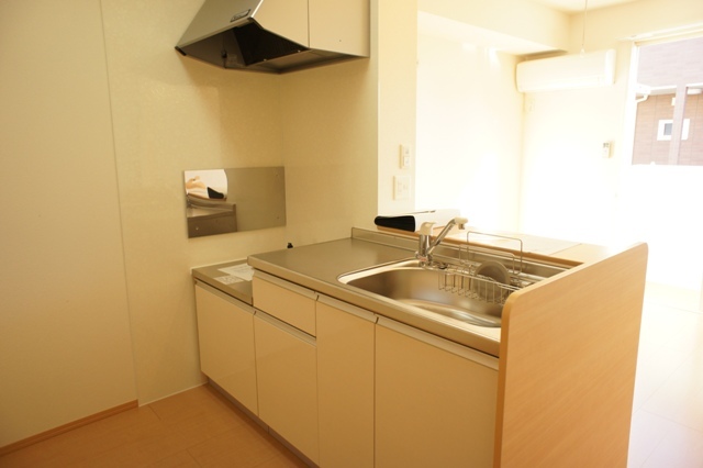 キッチン　図面と現状に相違がある場合には現状を優先