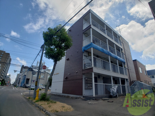 建物外観　札幌市北区北２３条西「ラフォーレ北２４条１」