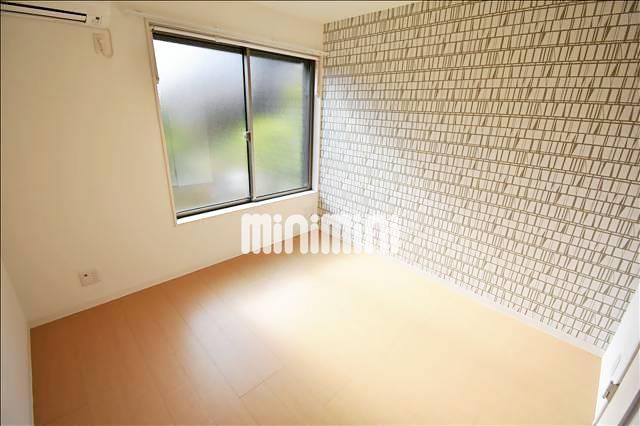 居室・リビング　おしゃれな壁紙です。