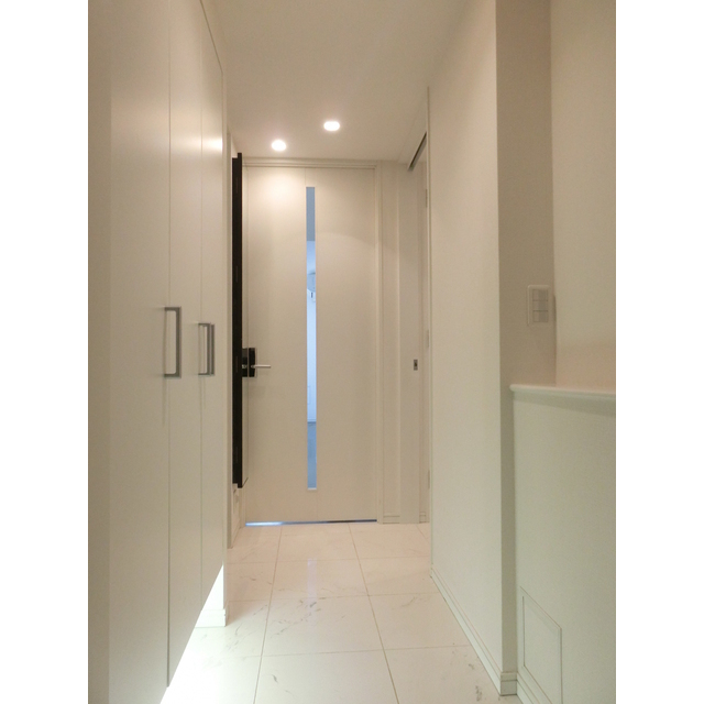 玄関　他部屋室内画像参照