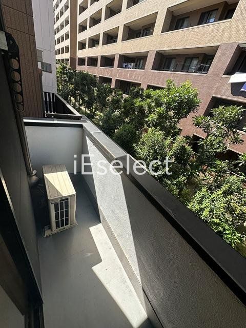 バルコニー　バルコニーございます