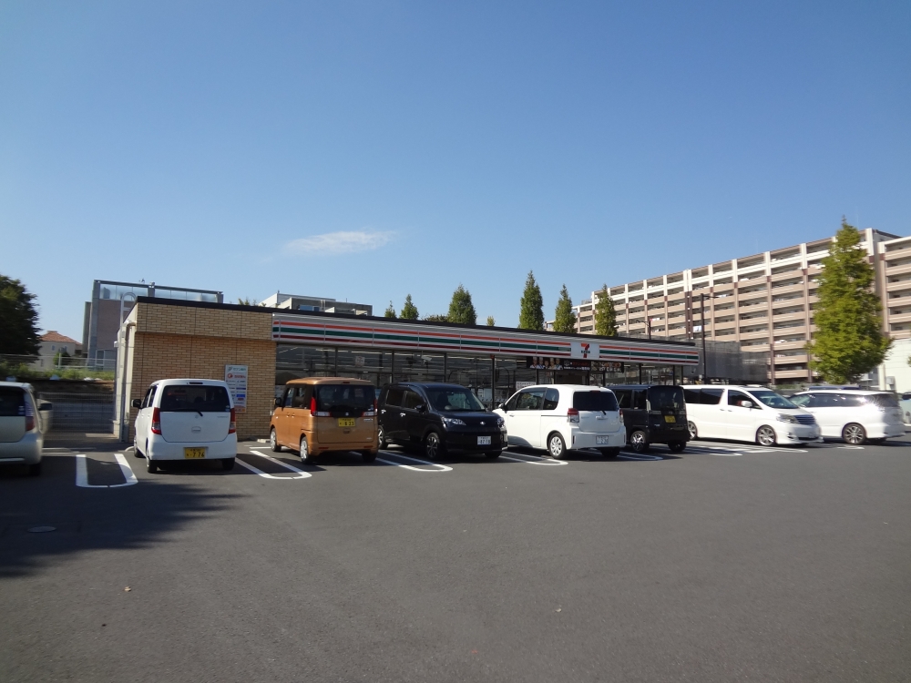 コンビニ　セブン－イレブン千葉おゆみ野中央１丁目店（コンビニ）まで358m