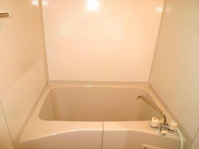 バス・シャワールーム　別部屋参考写真