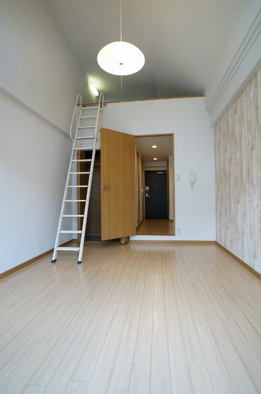 居室・リビング　ロフト付きの物件