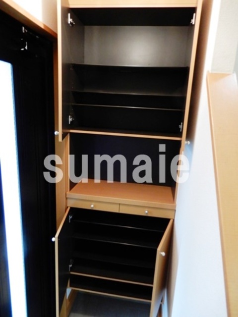 玄関　シューズボックスです。