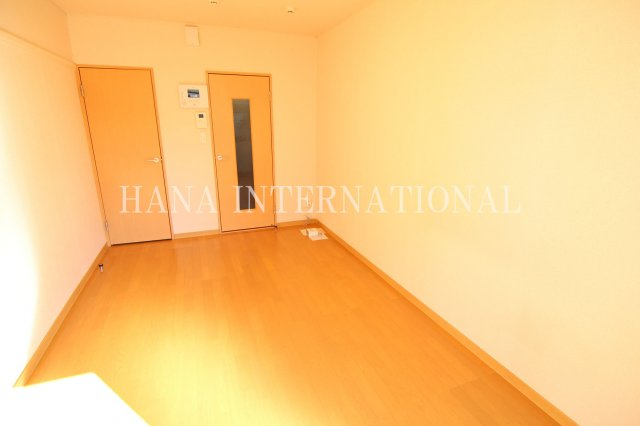 居室・リビング　2階はカーペット仕様です