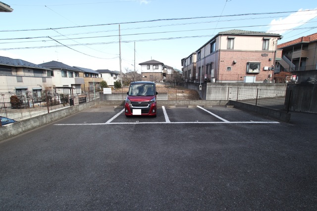 駐車場　駐車場（空き要確認）