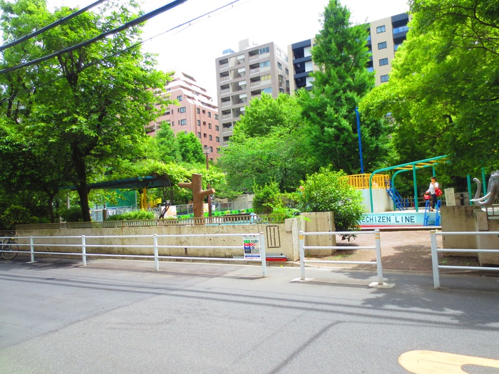 公園　越前堀公園（公園）まで450m