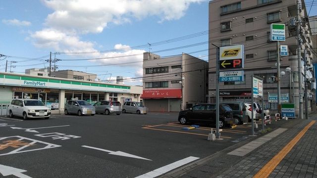 コンビニ　ファミリーマート 市原五井中央（コンビニ）まで1000m