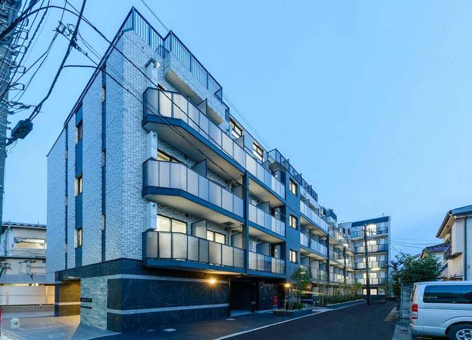 建物外観　★分譲マンションならではの、重厚感ある外観★