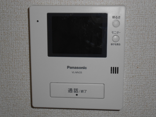 セキュリティ　カラーＴＶモニター付インターホン完備