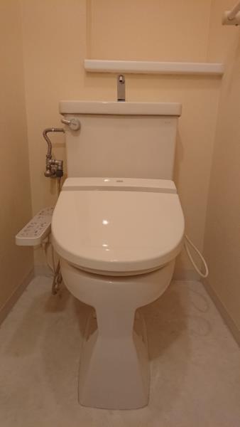 トイレ　シンプルで使いやすいトイレです