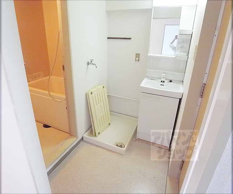 洗面設備　洗面所です。