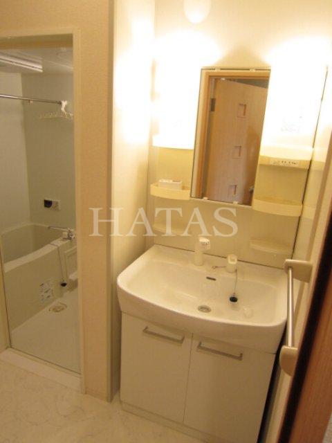 洗面設備　同物件別部屋です