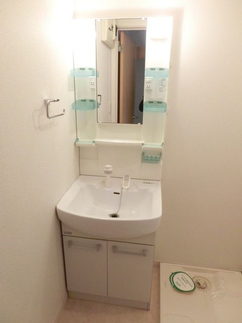 洗面設備　☆女性に嬉しい独立洗面台☆