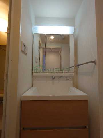 洗面設備　フルール・ラ・メール