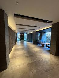 ロビー　ゆとりのあるロビーです