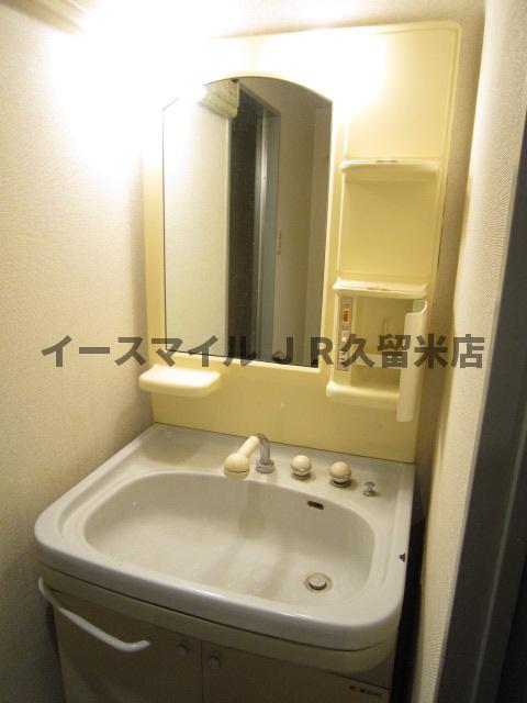 洗面設備　独立洗面化粧台付き