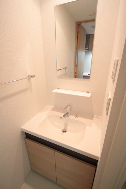 洗面設備　同間取の別室参考写真です。
