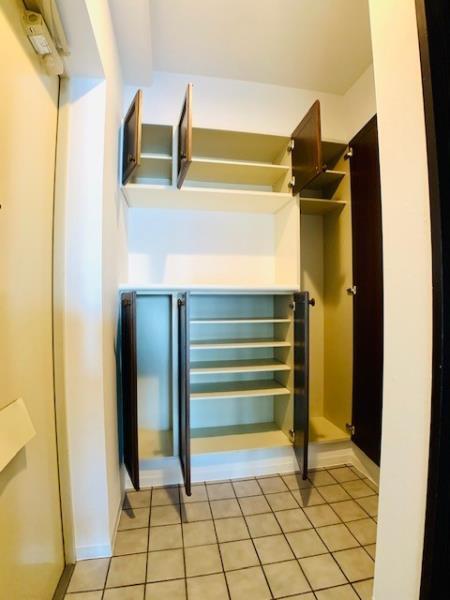 玄関　同建物参考写真