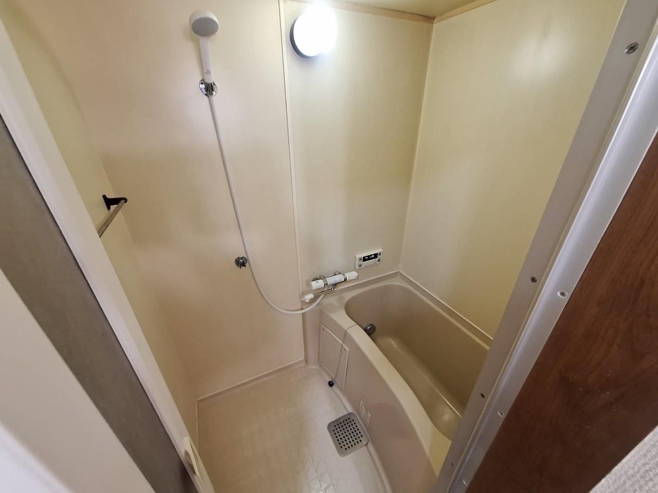 バス・シャワールーム　日々の暮らしに欠かせないお風呂です