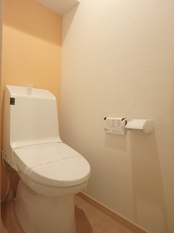 トイレ　図面と現状に相違がある場合には現状を優先