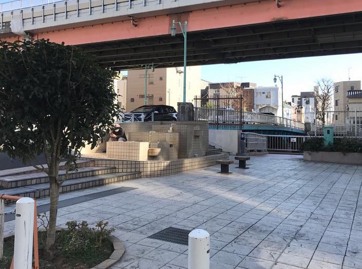 公園　緑児童遊園（公園）まで120m