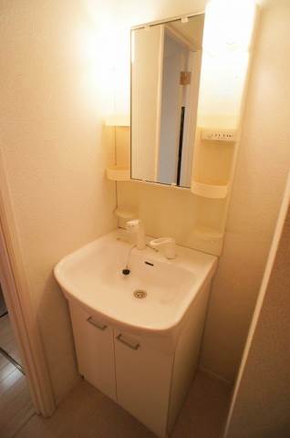 バス・シャワールーム　同型イメージ