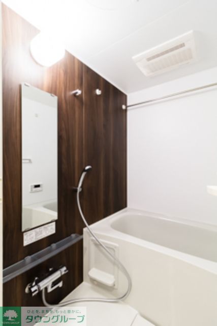 バス・シャワールーム　※写真は同タイプ住戸です。