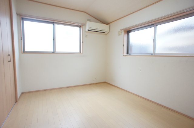 その他部屋・スペース　2階寝室