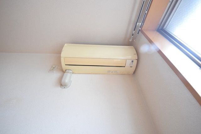 居室・リビング　※同建物　別室　設備施工例　現況優先