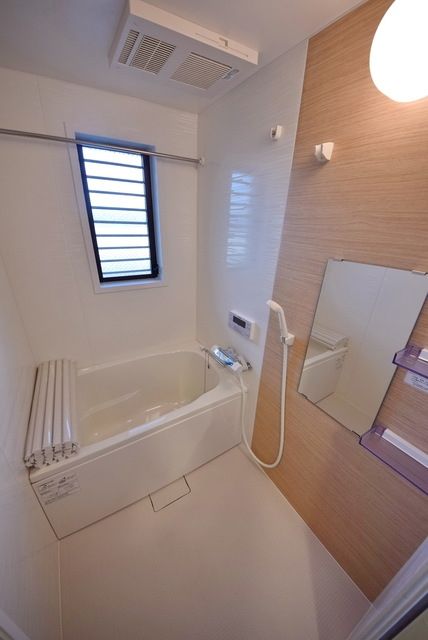 バス・シャワールーム　★お問い合わせはタウンハウジング府中店まで★