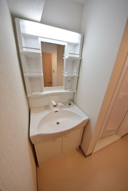 洗面設備　★お問い合わせはタウンハウジング府中店まで★