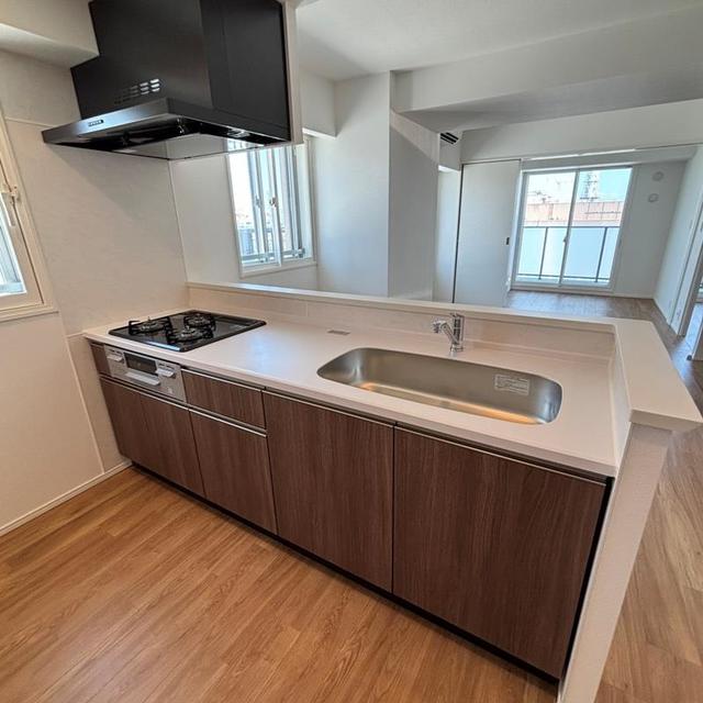 キッチン　※写真は同タイプ住戸です。