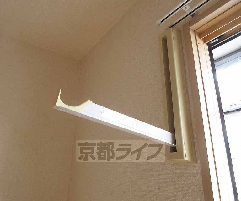 その他設備　洗濯物干しを設置できます