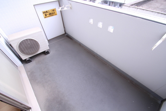 バルコニー　※別部屋の写真です