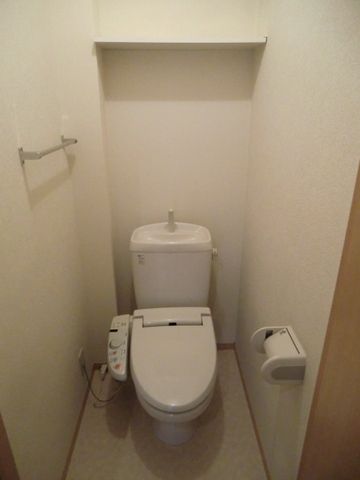 トイレ　温水洗浄便座あり