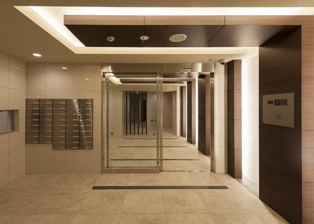 セキュリティ　風除室