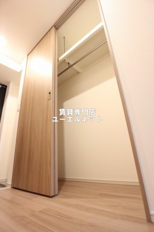 収納　クローゼット付きでお部屋もスッキリ♪