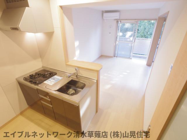 キッチン　キッチンでお料理をお楽しみください