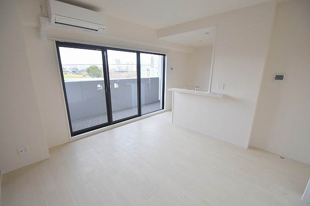 居室・リビング　・広々リビング11.38帖