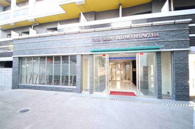 エントランス　建物の内部です